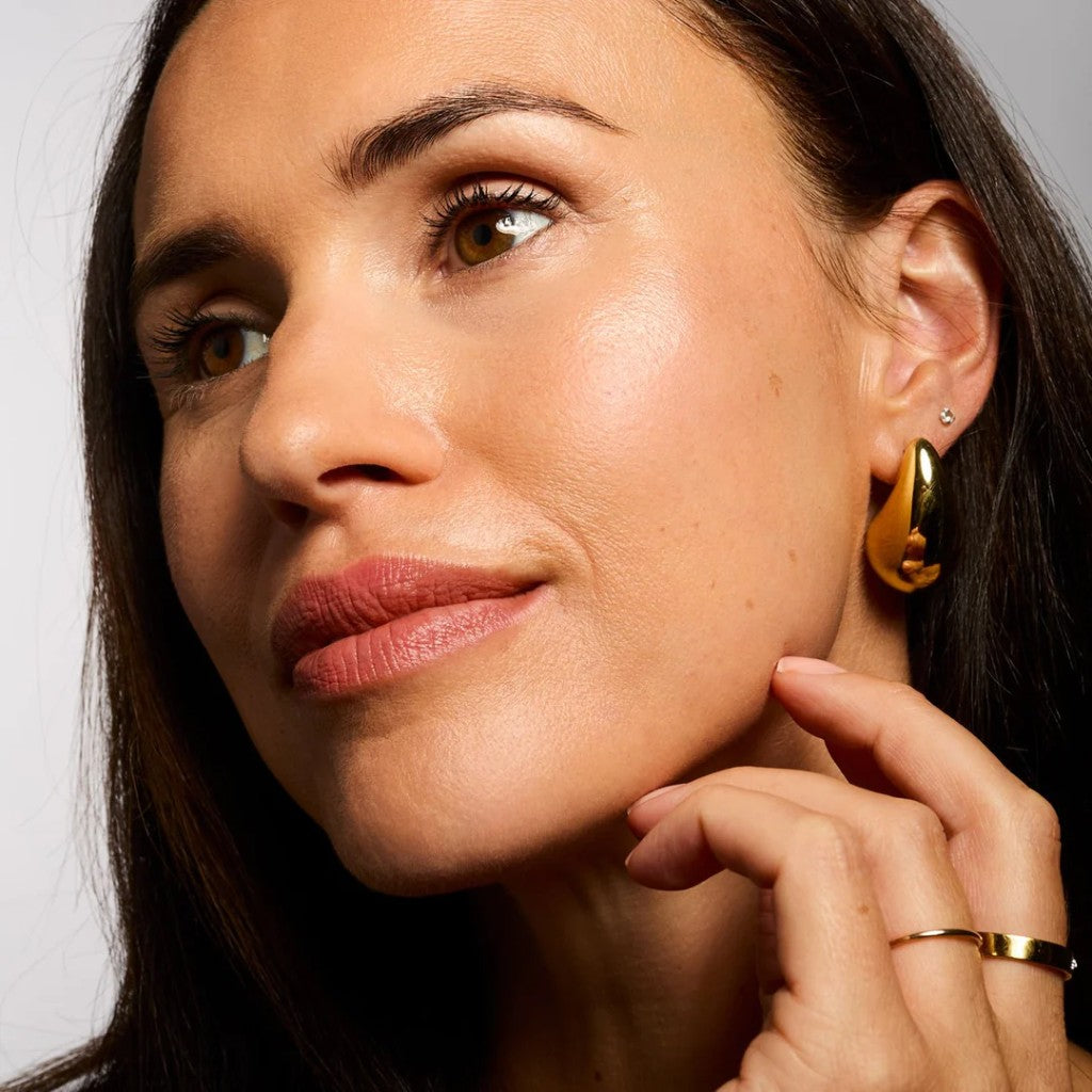 Azio Beauty - Premium beauty products designed for real women